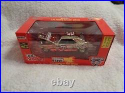 Stock Rod 1969 Chevy Camaro Racing Champions Gold 1/24 Car Issue 63 Nascar